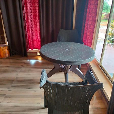 Riverstone Riverfront Stay Гокарна Екстер'єр фото