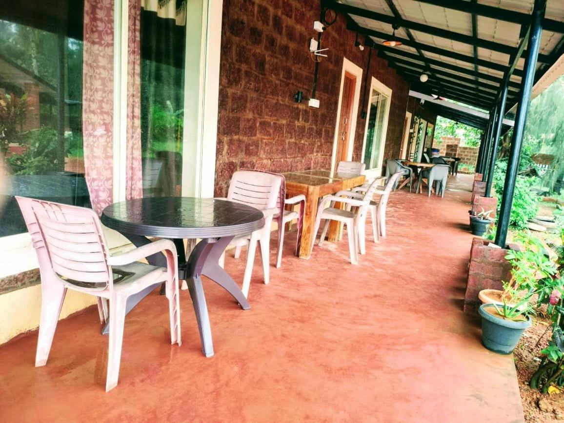 Riverstone Riverfront Stay Гокарна Номер фото