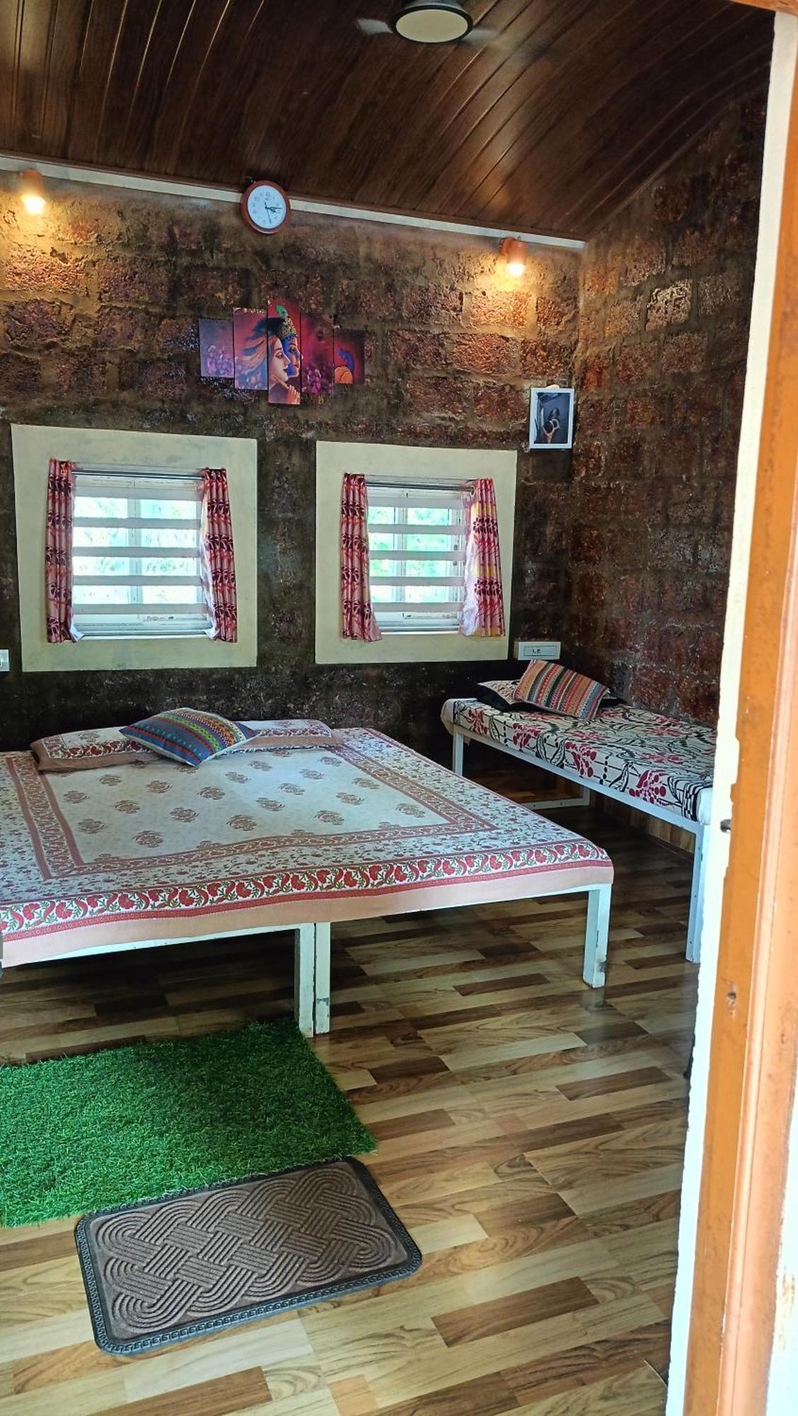 Riverstone Riverfront Stay Гокарна Екстер'єр фото